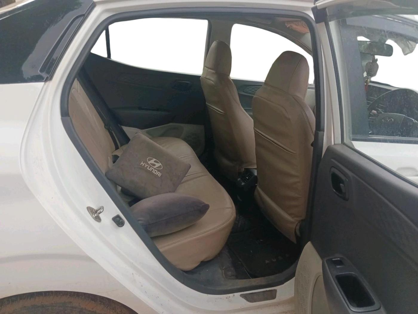 2022 Hyundai AURA S 1.2 CNG, CNG, Manual, 84,970 km, interior