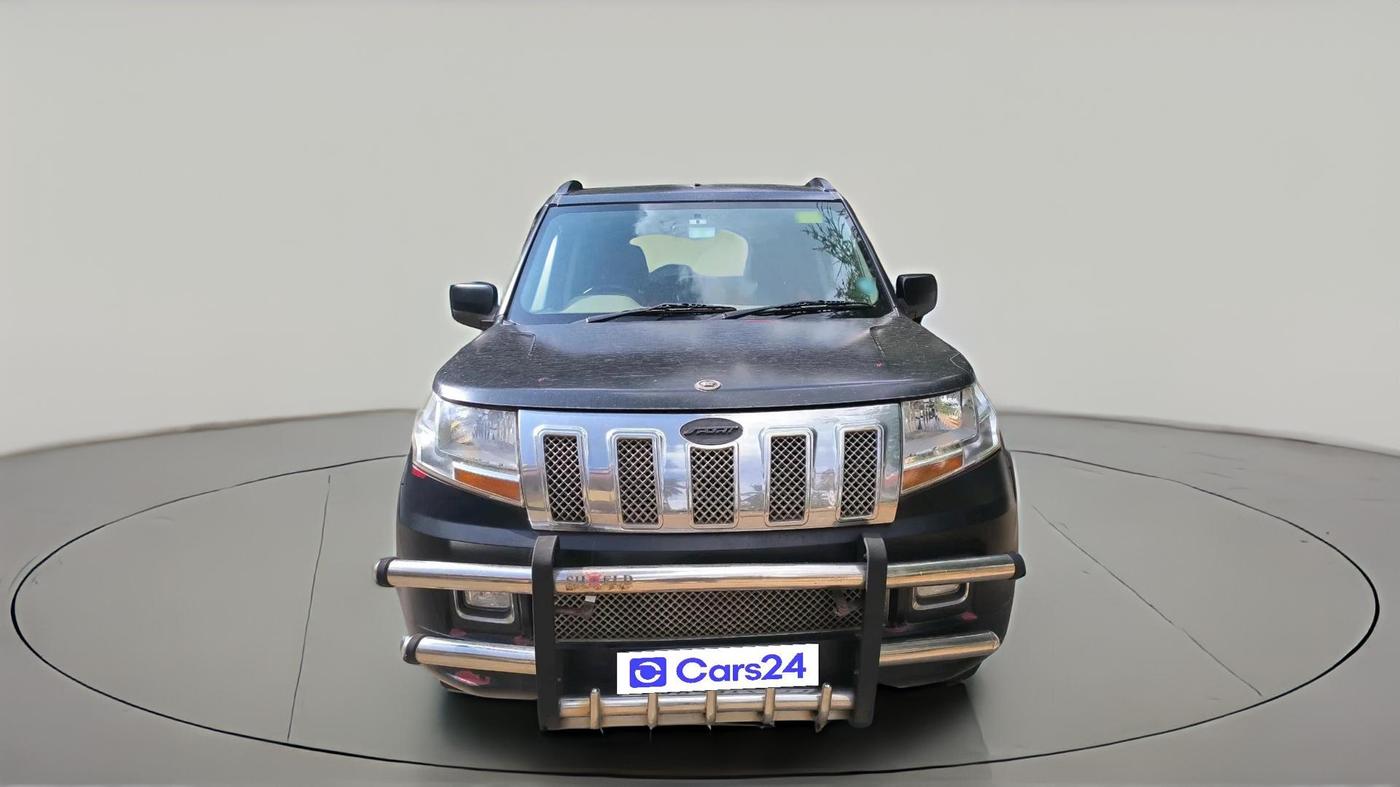 2016 Mahindra TUV300 T8 AMT, Diesel, Automatic, 51,739 km, exterior