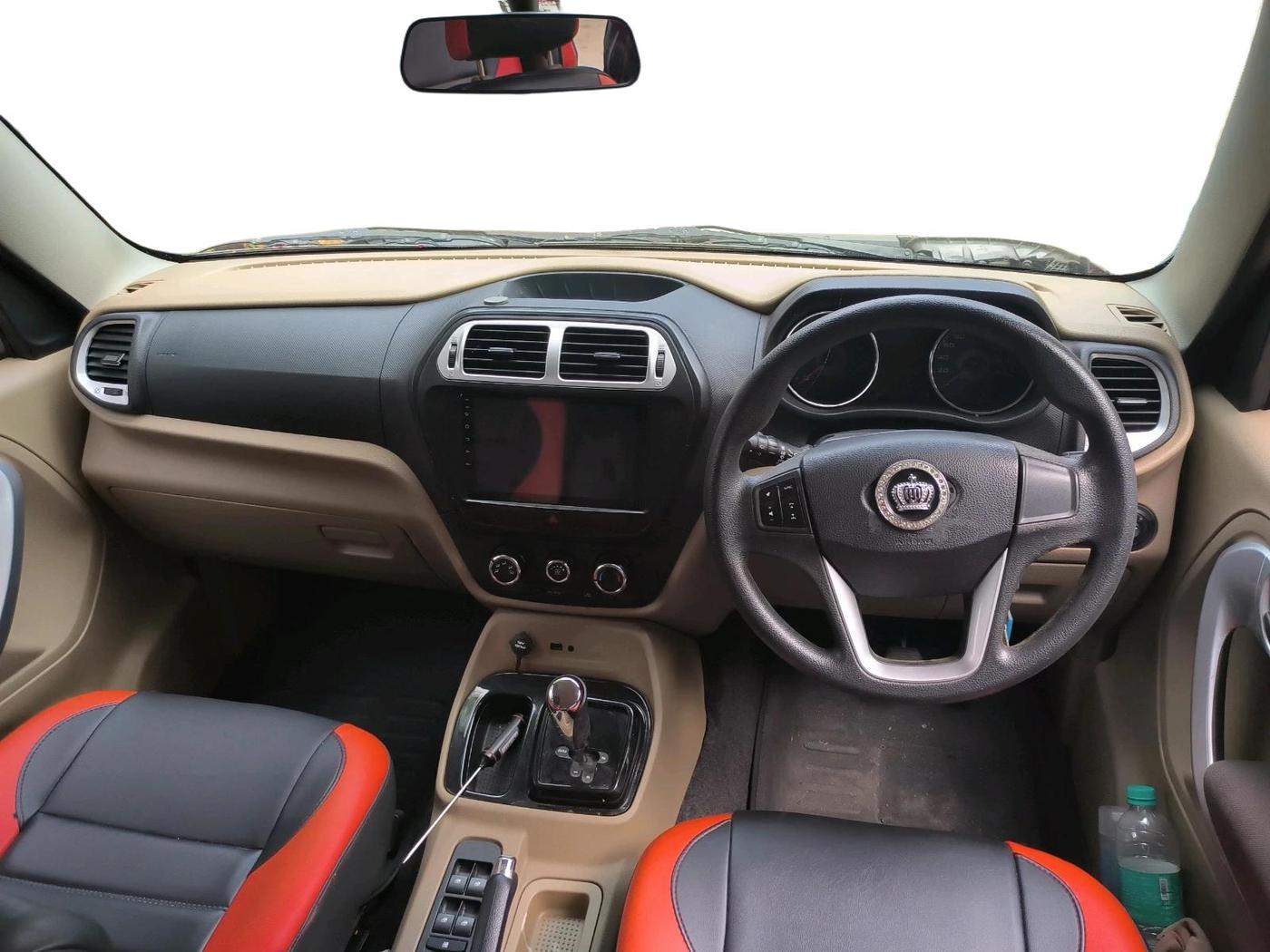 2016 Mahindra TUV300 T8 AMT, Diesel, Automatic, 51,739 km, interior