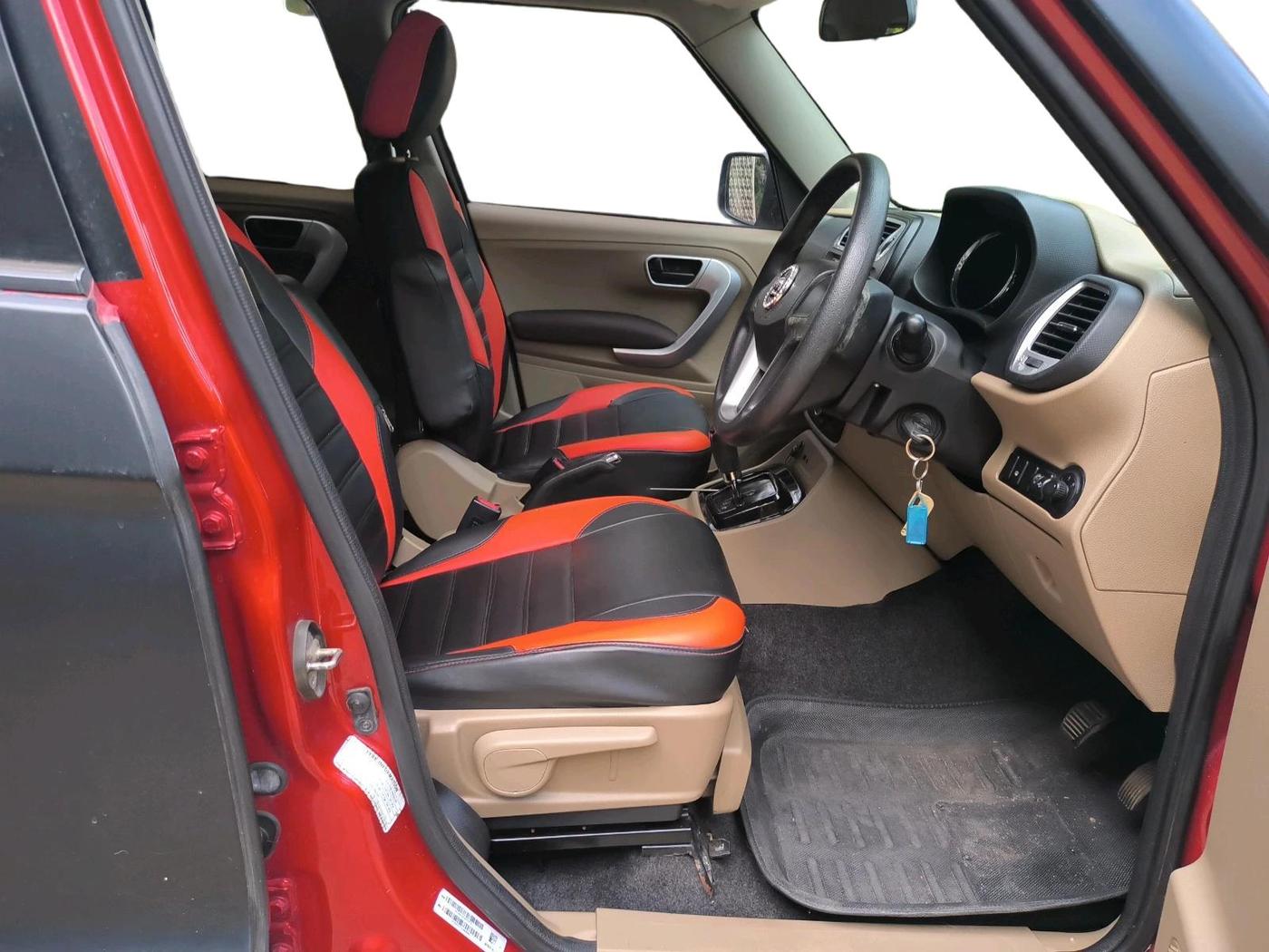 2016 Mahindra TUV300 T8 AMT, Diesel, Automatic, 51,739 km, interior