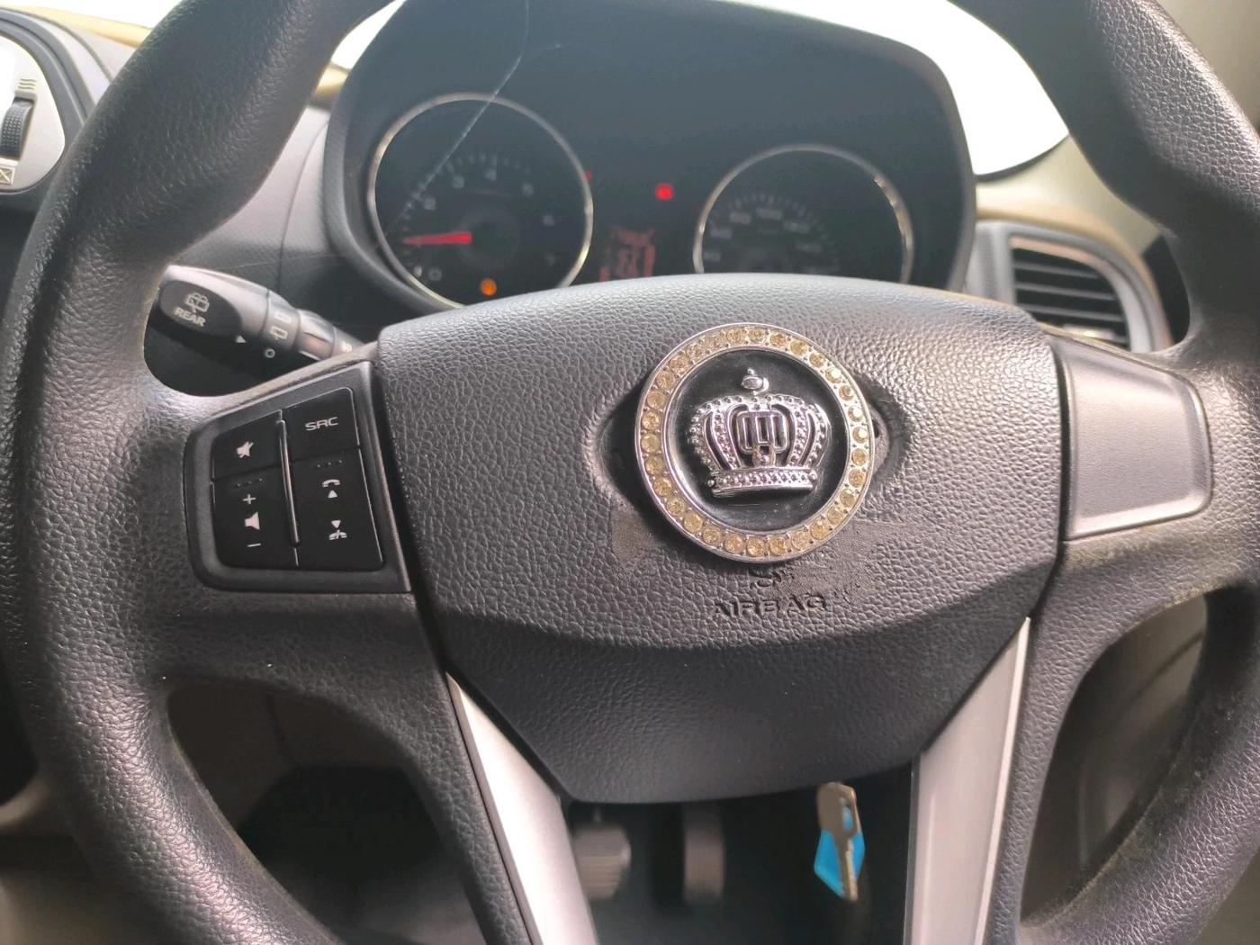 2016 Mahindra TUV300 T8 AMT, Diesel, Automatic, 51,739 km, interior