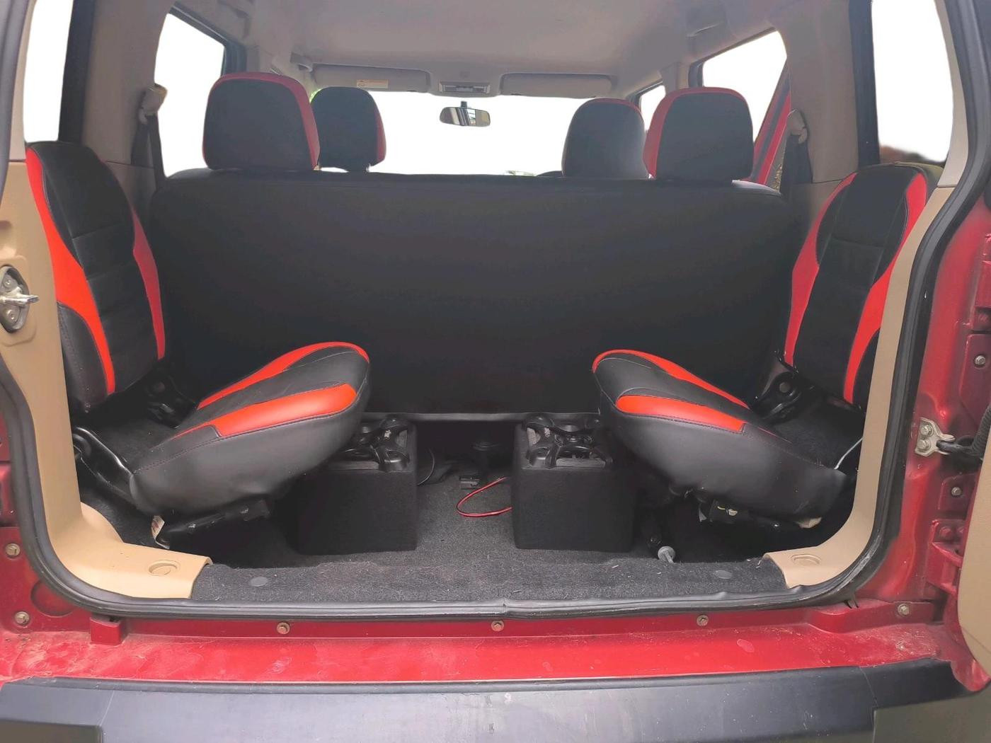 2016 Mahindra TUV300 T8 AMT, Diesel, Automatic, 51,739 km, interior