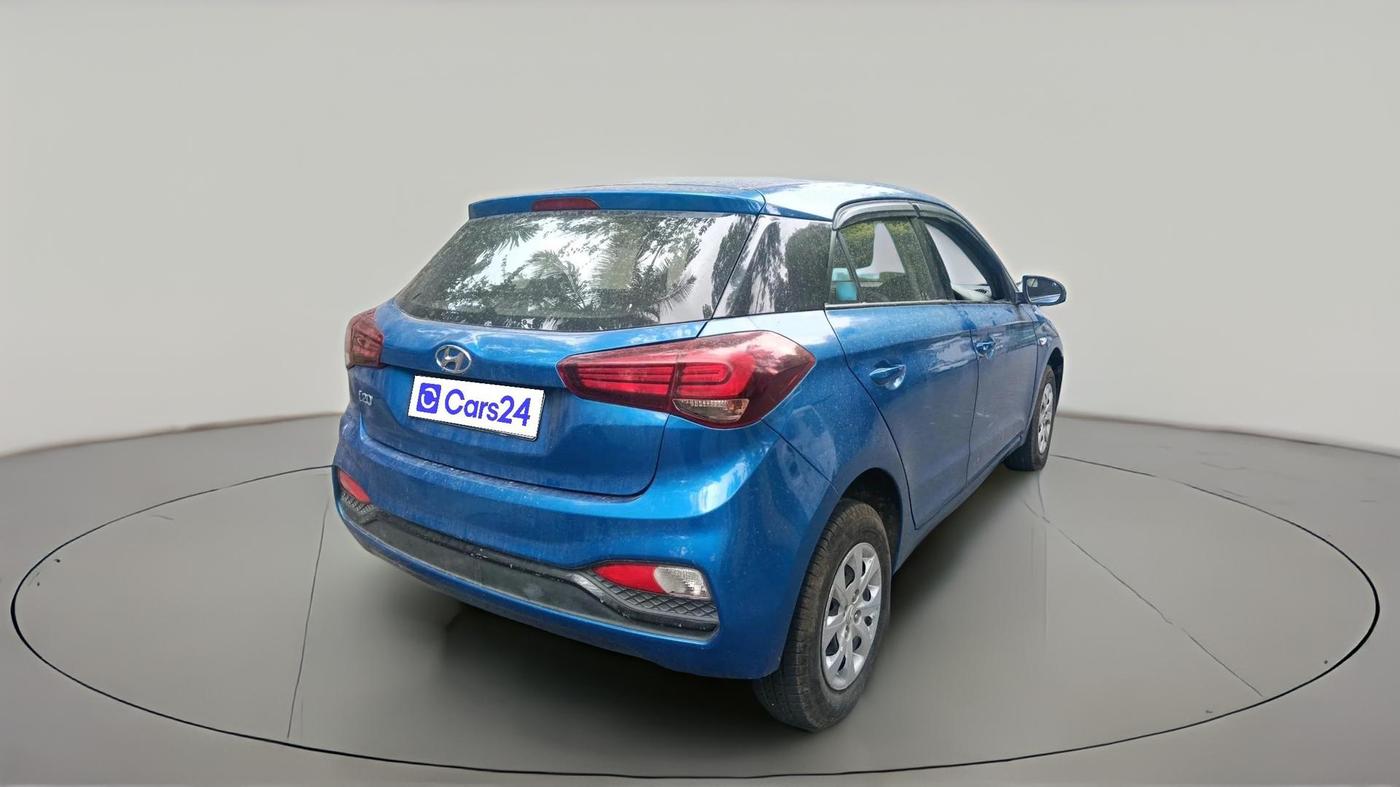2018 Hyundai Elite i20 MAGNA EXECUTIVE CVT, Petrol, Automatic, 1,28,780 km, exterior
