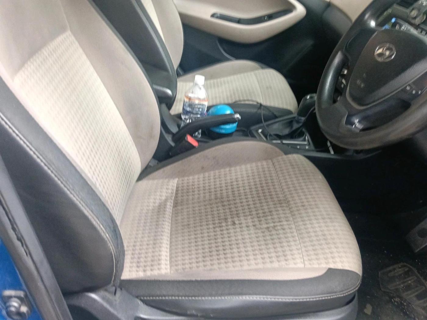 2018 Hyundai Elite i20 MAGNA EXECUTIVE CVT, Petrol, Automatic, 1,28,780 km, interior