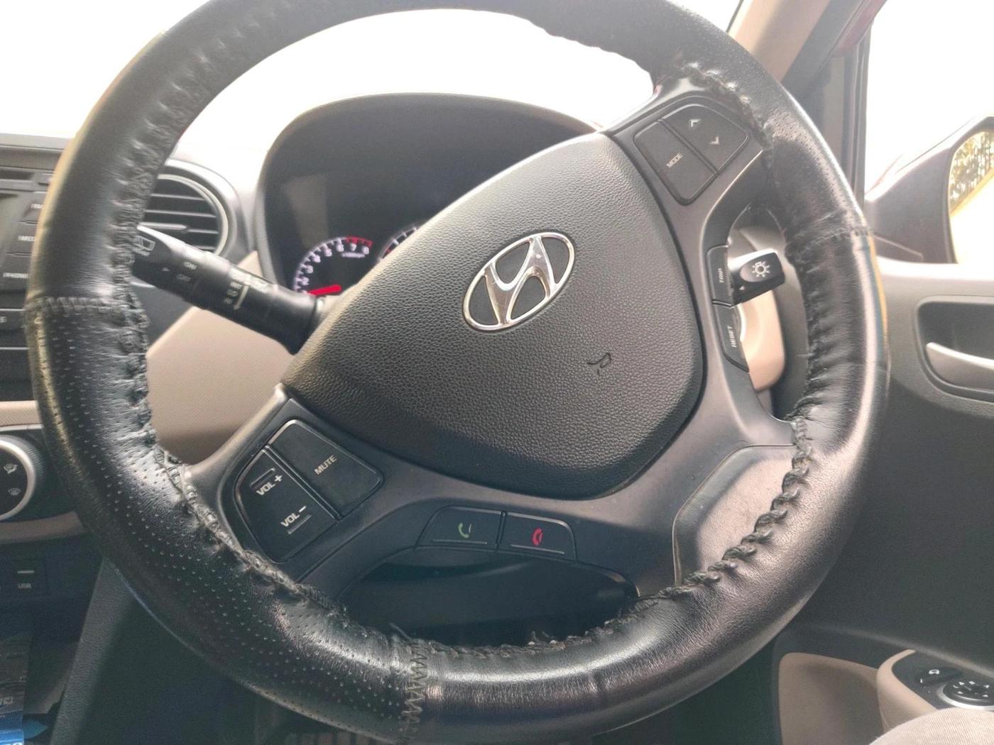2015 Hyundai Grand i10 ASTA 1.2 KAPPA VTVT, Petrol, Manual, 37,436 km, interior