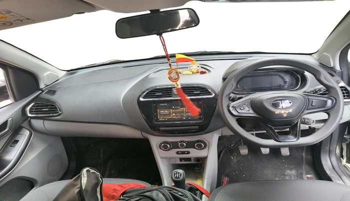 2024 Tata Tiago XT RHYTHM PETROL, Petrol, Manual, 23,048 km, interior