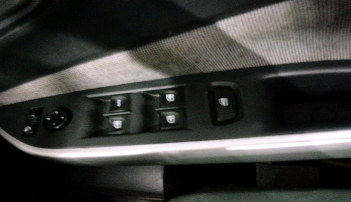 2021 Nissan MAGNITE XL TURBO, Petrol, Manual, 66,362 km, interior