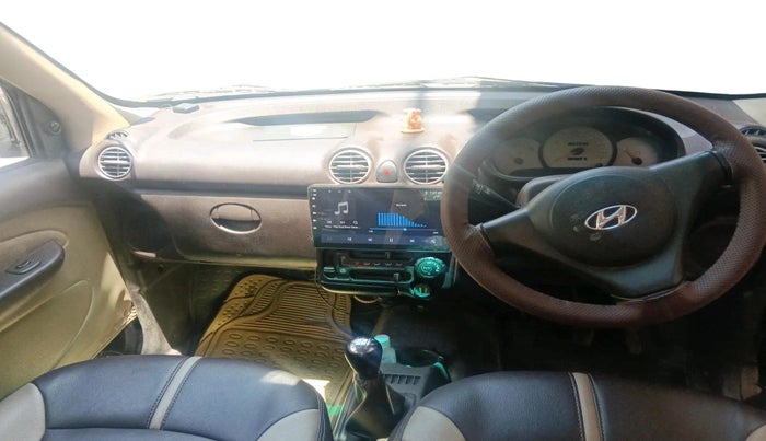 2010 Hyundai Santro Xing GLS, Petrol, Manual, 1,13,052 km, interior