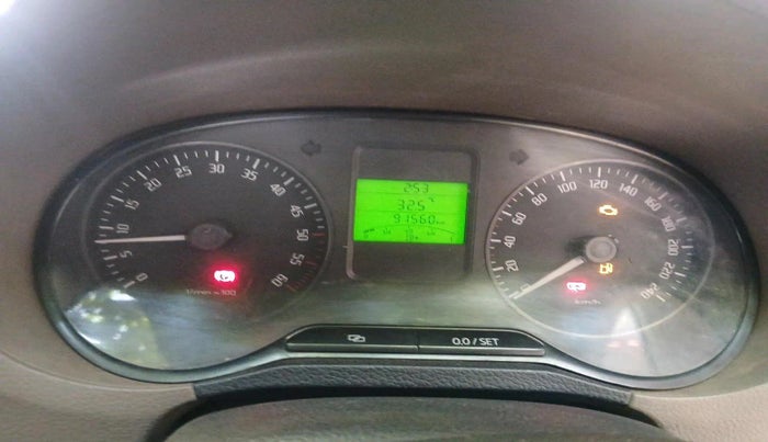 2012 Skoda Rapid ACTIVE 1.6 TDI CR MT, Diesel, Manual, 91,560 km, interior