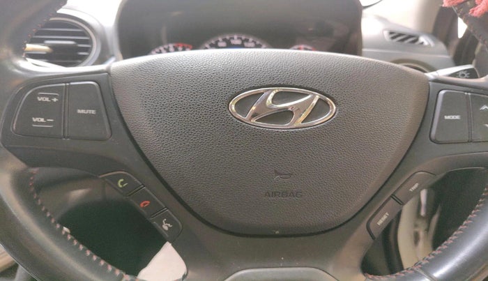 2019 Hyundai Grand i10 SPORTZ 1.2 KAPPA VTVT DUAL TONE, Petrol, Manual, 38,096 km, interior