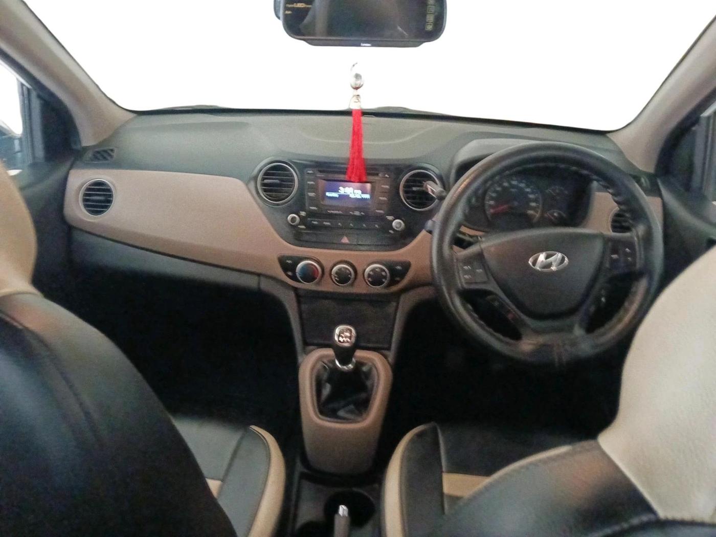 2016 Hyundai Xcent S 1.2, Petrol, Manual, 77,790 km, interior