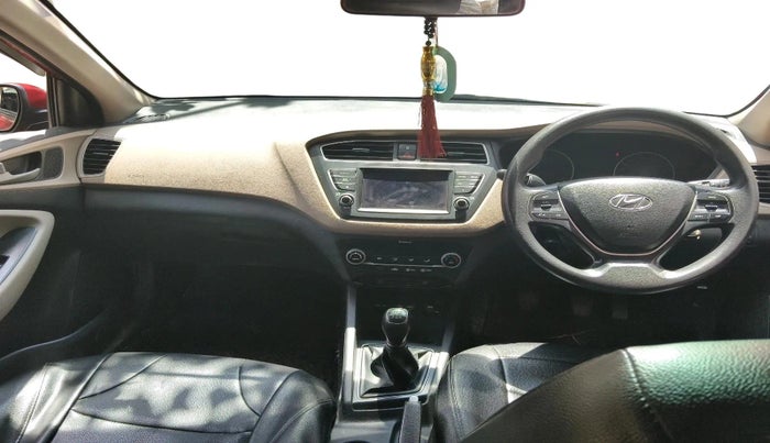 2018 Hyundai Elite i20 ASTA 1.2, Petrol, Manual, 1,17,542 km, interior