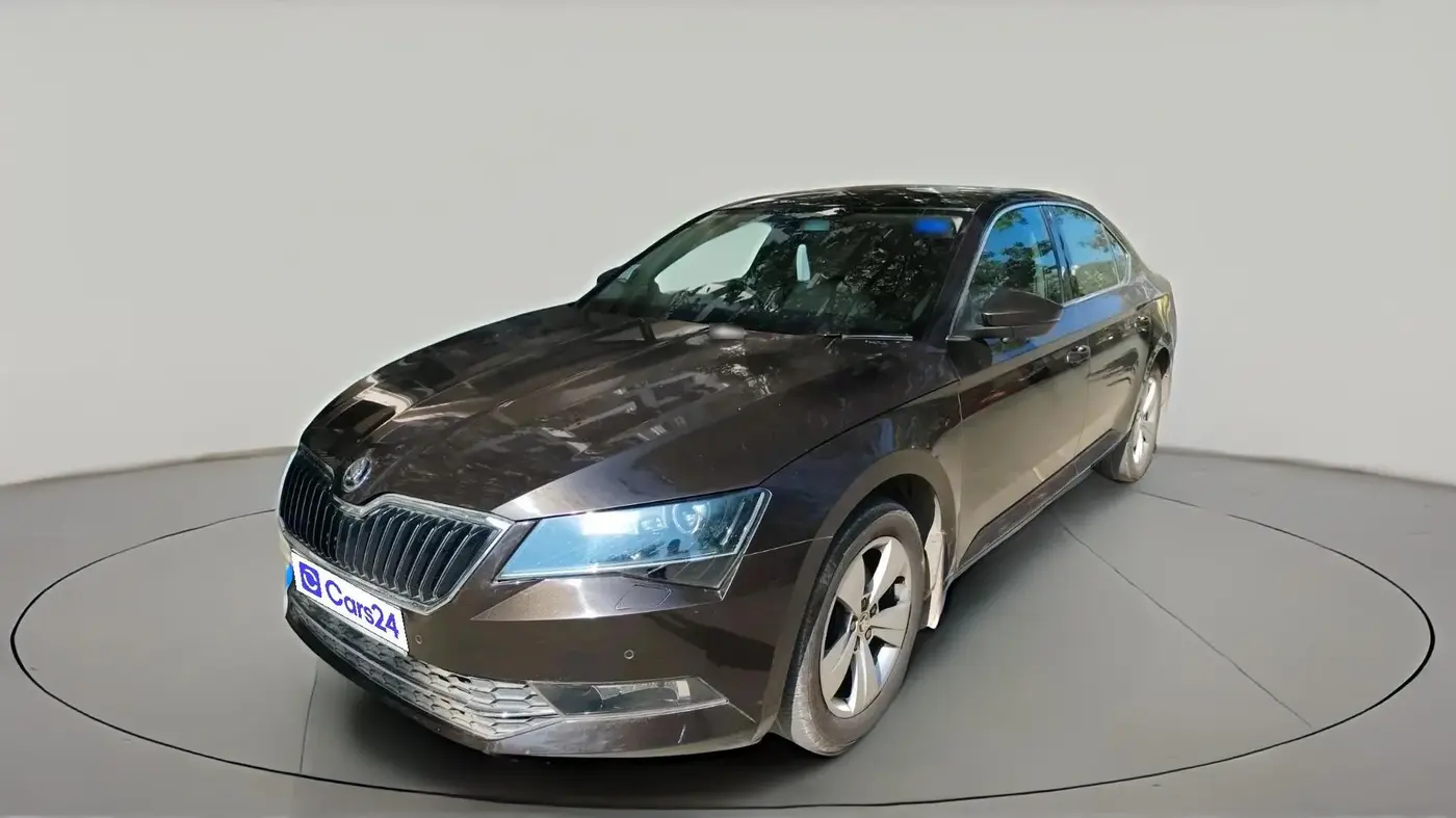 2016 Skoda Superb ELEGANCE 1.8 TSI AT, Petrol, Automatic, 77,800 km, exterior
