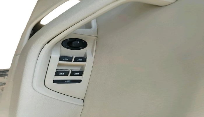 2016 Skoda Superb ELEGANCE 1.8 TSI AT, Petrol, Automatic, 77,161 km, interior