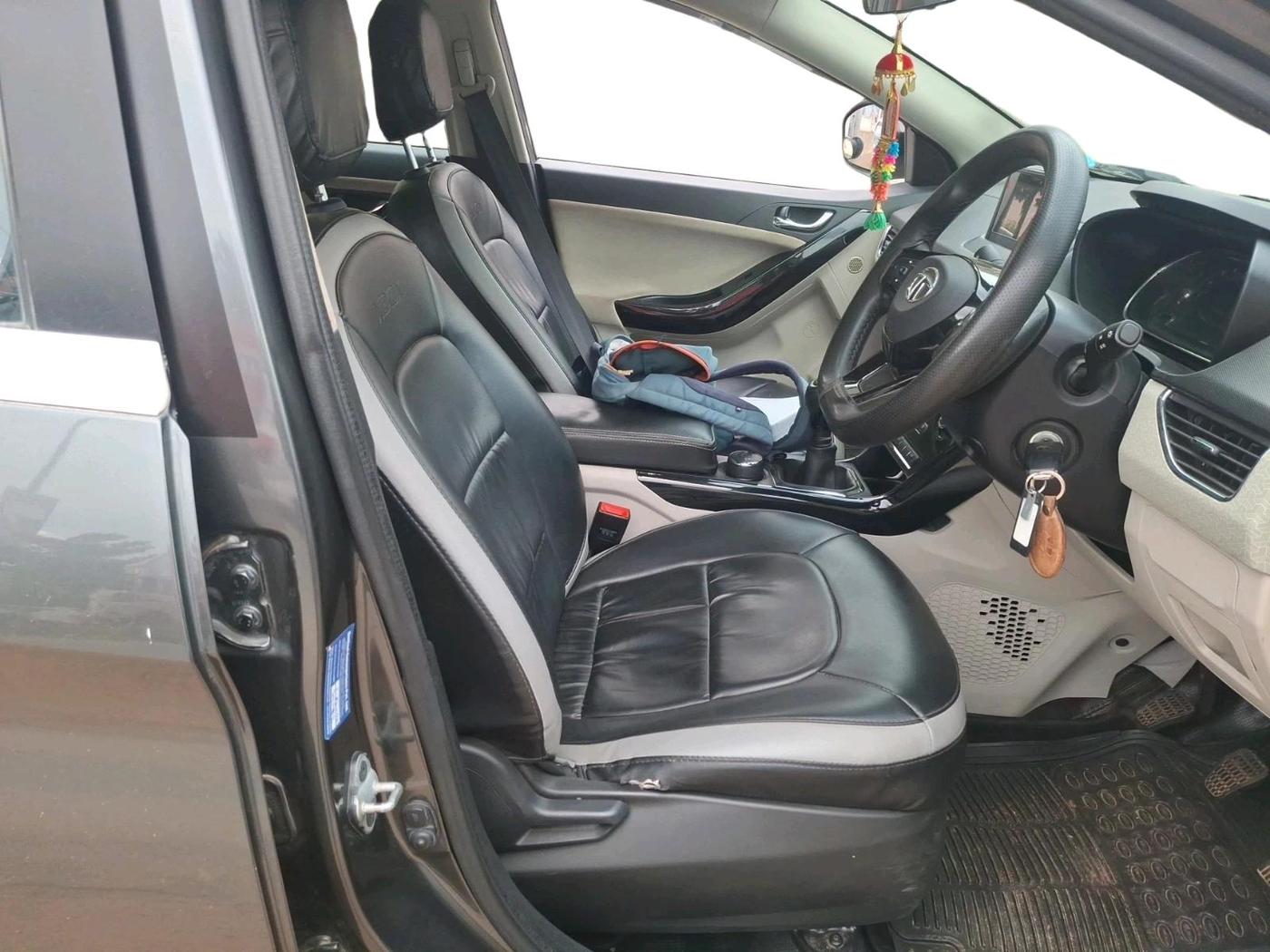 2022 Tata NEXON XZ PETROL, Petrol, Manual, 23,313 km, interior