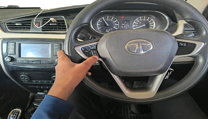 2014 Tata Zest XT PETROL, Petrol, Manual, 1,14,893 km, interior