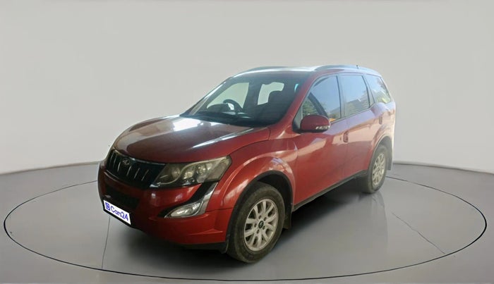 2016 Mahindra XUV500 W8 AT, Diesel, Automatic, 1,41,881 km, exterior