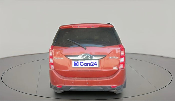 2016 Mahindra XUV500 W8 AT, Diesel, Automatic, 1,41,881 km, exterior
