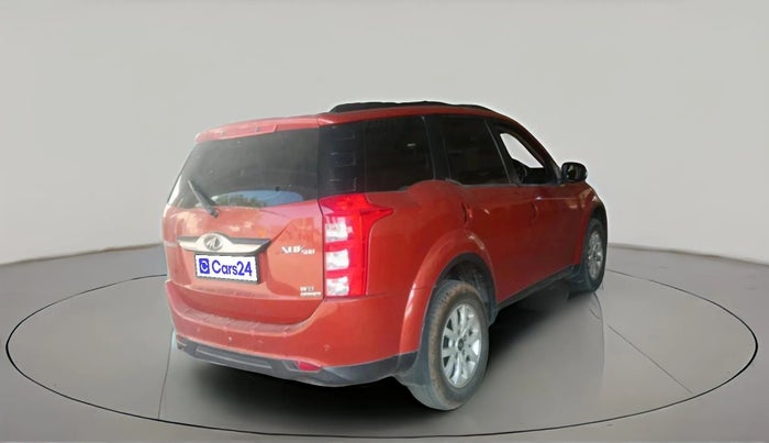 2016 Mahindra XUV500 W8 AT, Diesel, Automatic, 1,41,881 km, exterior