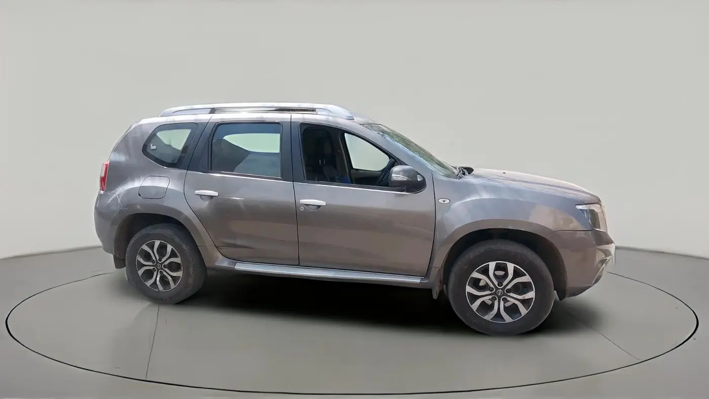 2014 Nissan Terrano XV D THP 110 PS, Diesel, Manual, 1,15,528 km, exterior