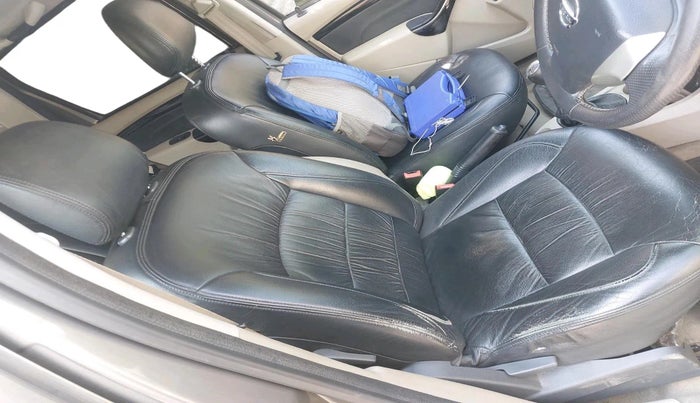 2014 Nissan Terrano XV D THP 110 PS, Diesel, Manual, 1,15,528 km, interior