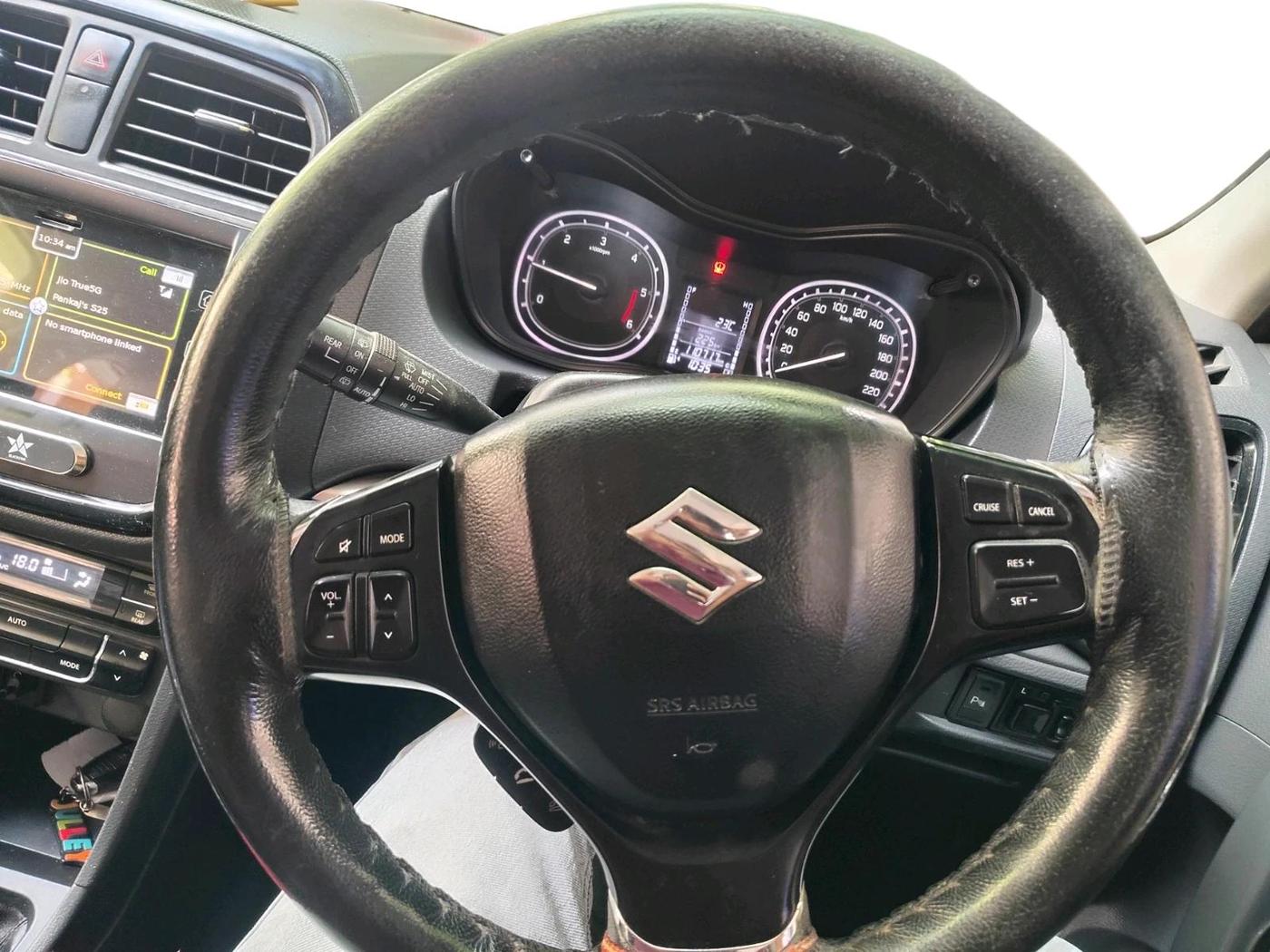 2018 Maruti Vitara Brezza ZDI PLUS, Diesel, Manual, 1,10,719 km, interior