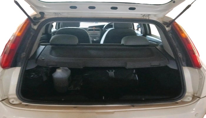 2013 Fiat Grand Punto DYNAMIC 1.3, Diesel, Manual, 97,808 km, exterior