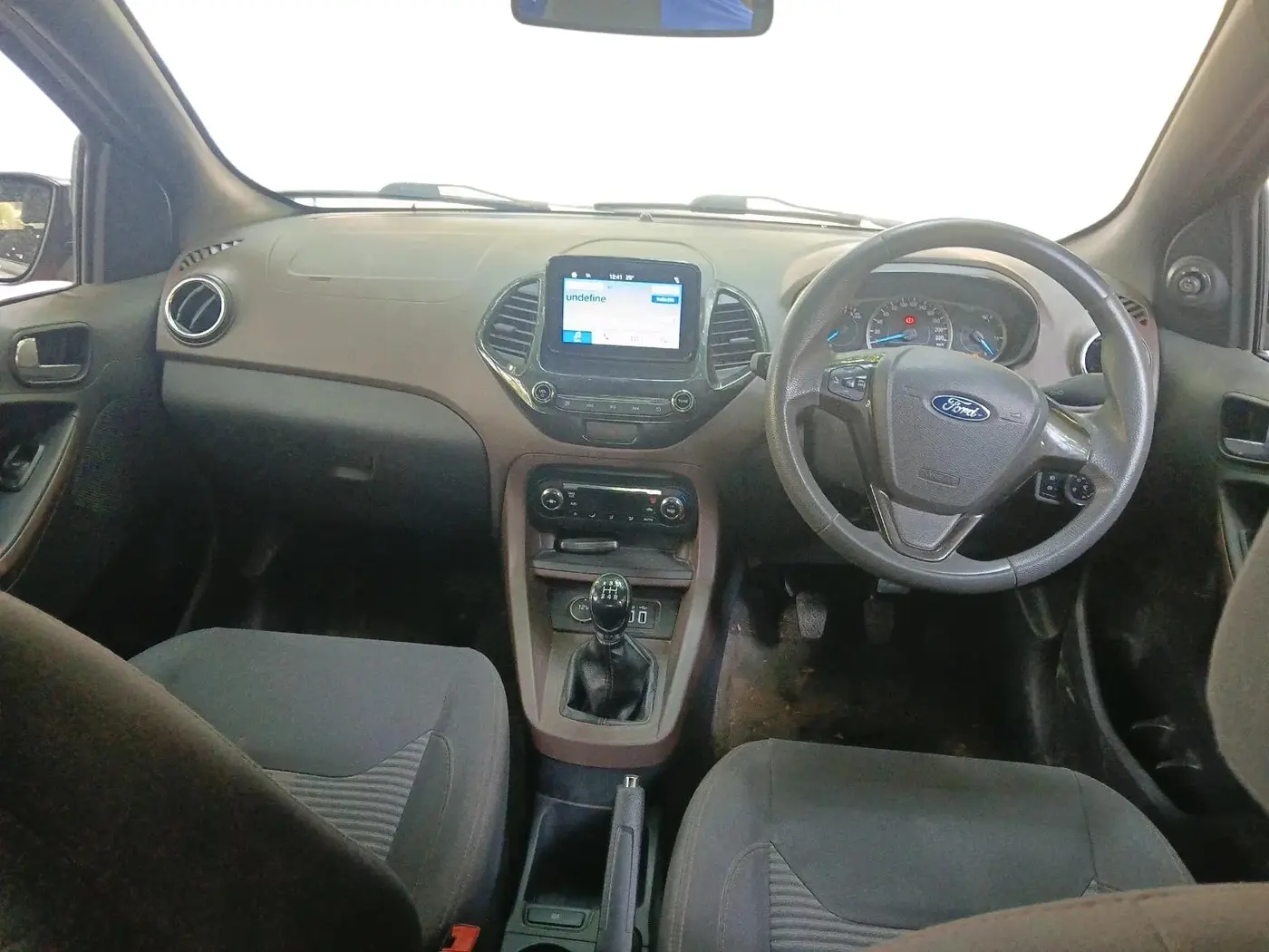 2018 Ford FREESTYLE TITANIUM 1.2 PETROL, Petrol, Manual, 50,600 km, interior