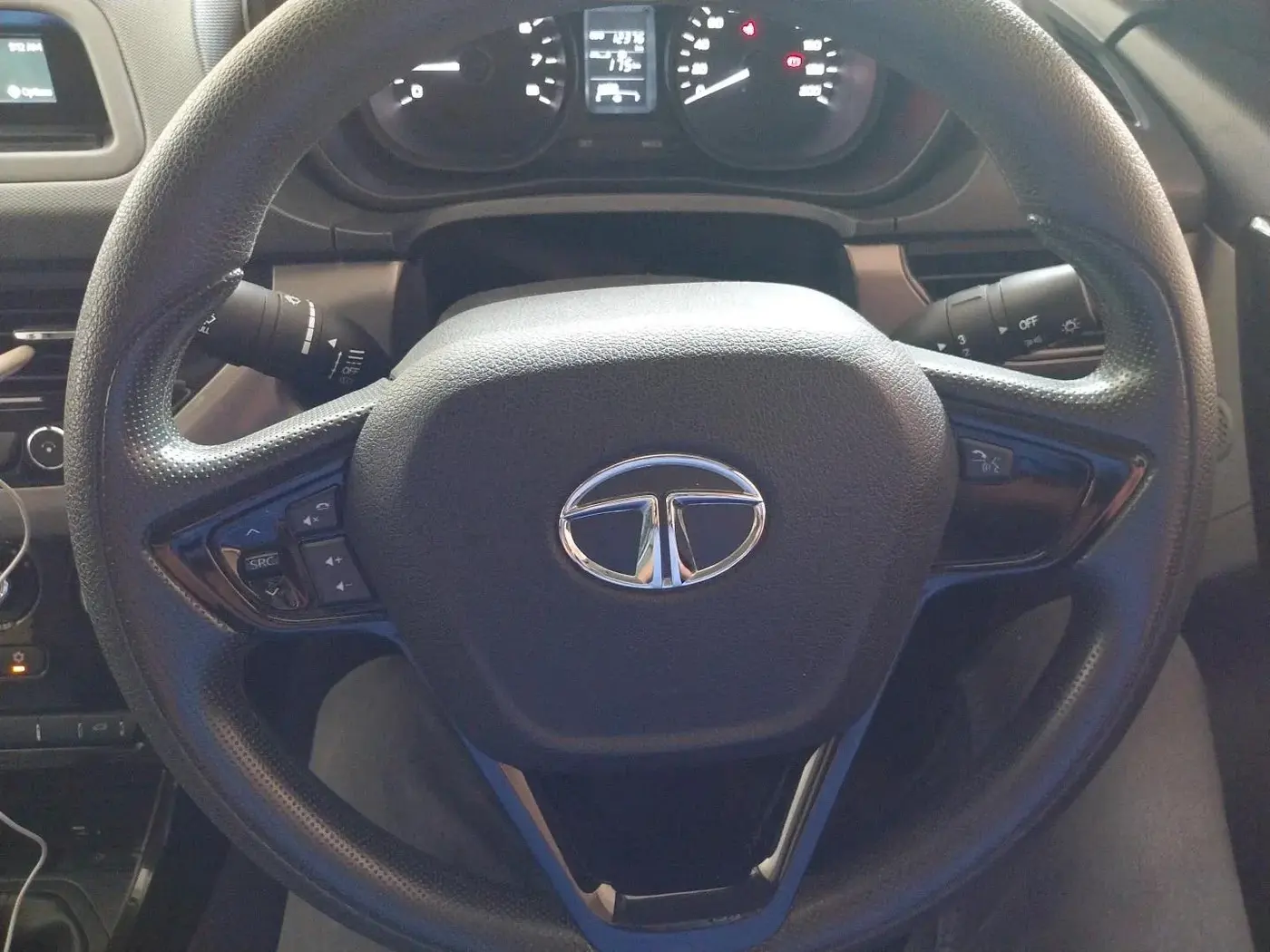 2019 Tata NEXON XM PETROL, Petrol, Manual, 12,376 km, interior