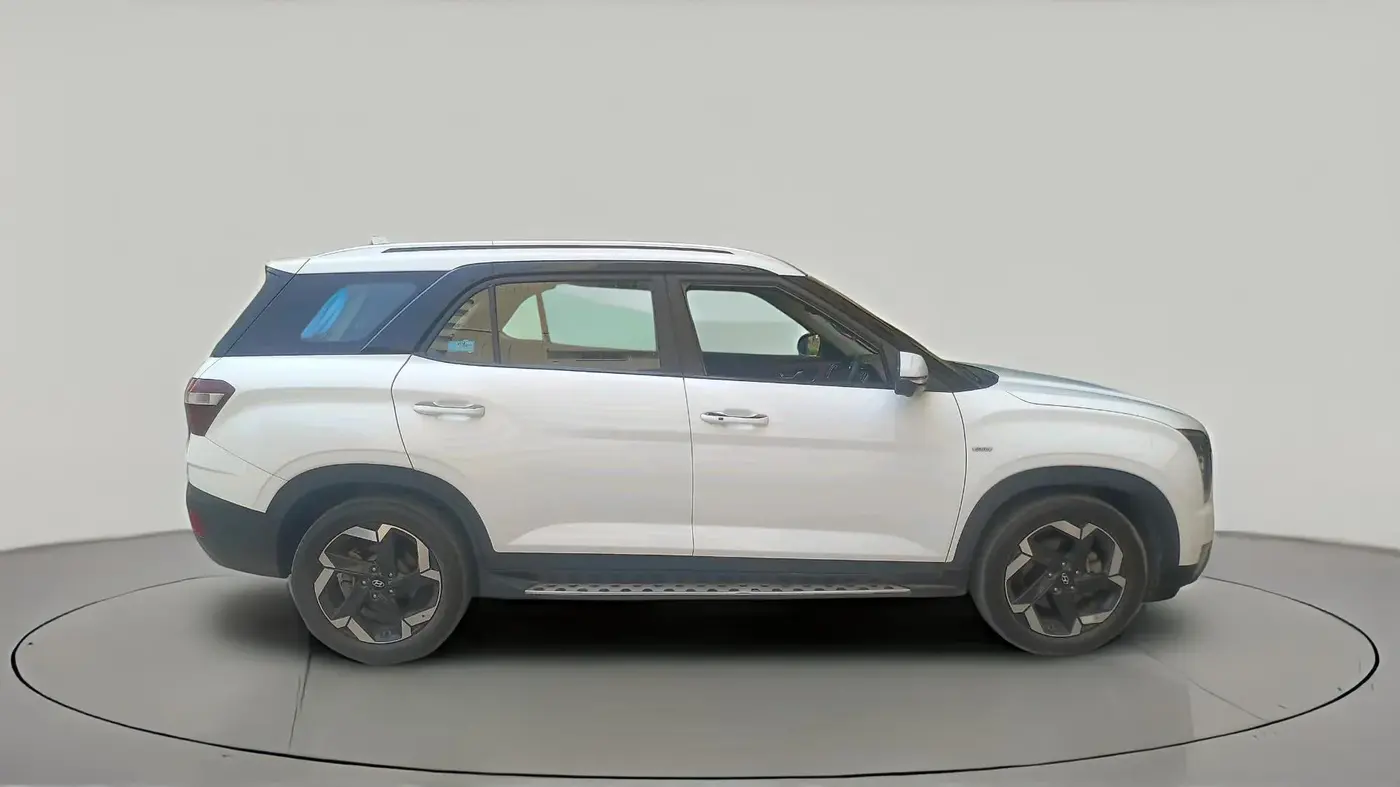 2021 Hyundai ALCAZAR PLATINUM (O) 6STR 2.0 AT, Petrol, Automatic, 31,833 km, exterior