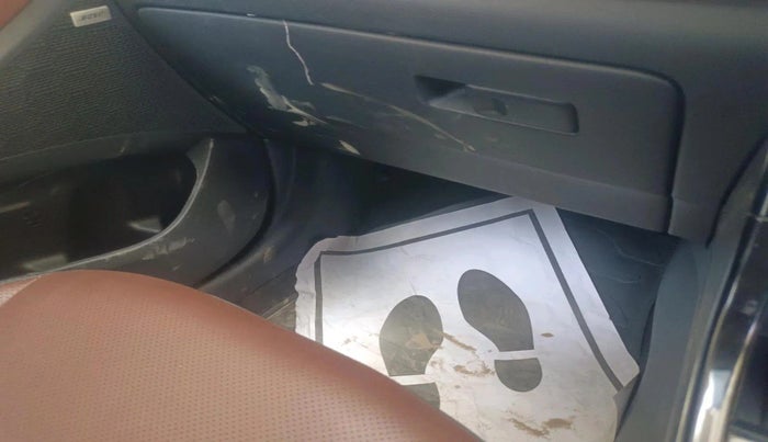 2021 Hyundai ALCAZAR PLATINUM (O) 6STR 2.0 AT, Petrol, Automatic, 31,833 km, interior