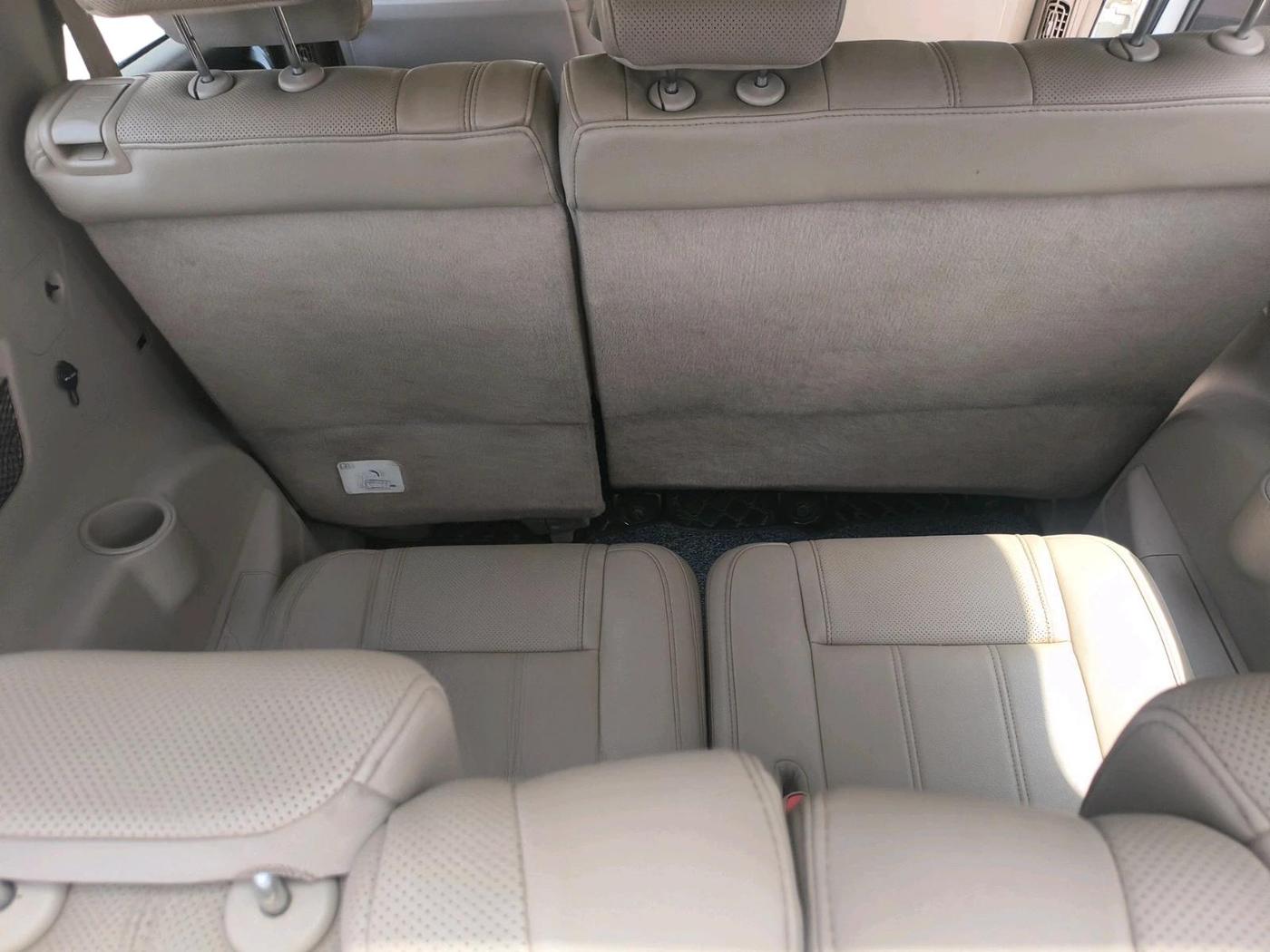 2017 Mahindra XUV500 W10, Diesel, Manual, 1,09,013 km, interior