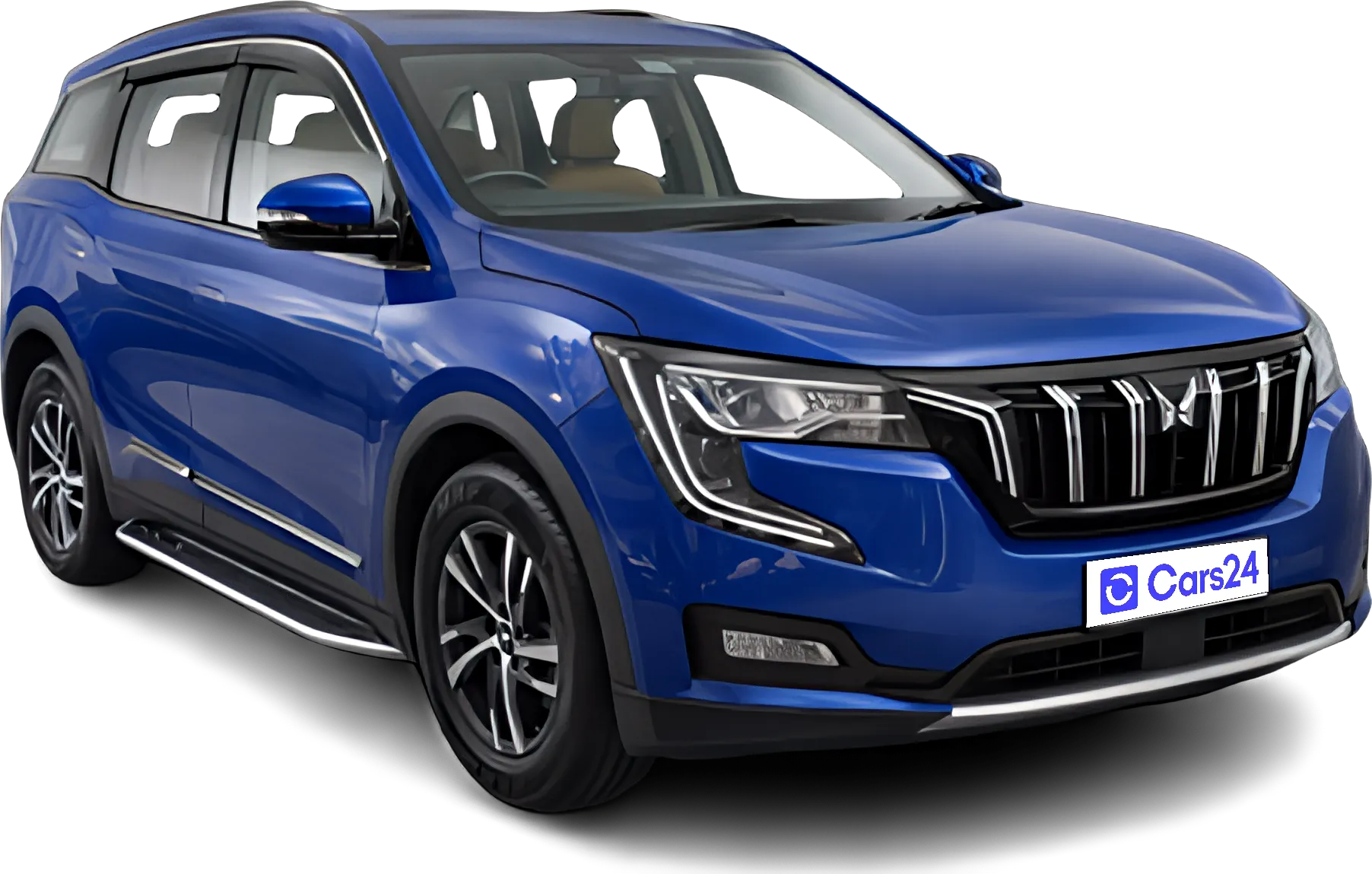 2023 Mahindra XUV700 - SUV - Petrol - Manual - ₹15.49 lakh