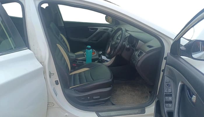 2015 Hyundai New Elantra 1.8 SX MT VTVT, Petrol, Manual, 1,90,066 km, interior