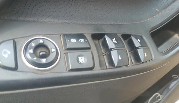 2015 Hyundai New Elantra 1.8 SX MT VTVT, Petrol, Manual, 1,90,066 km, interior