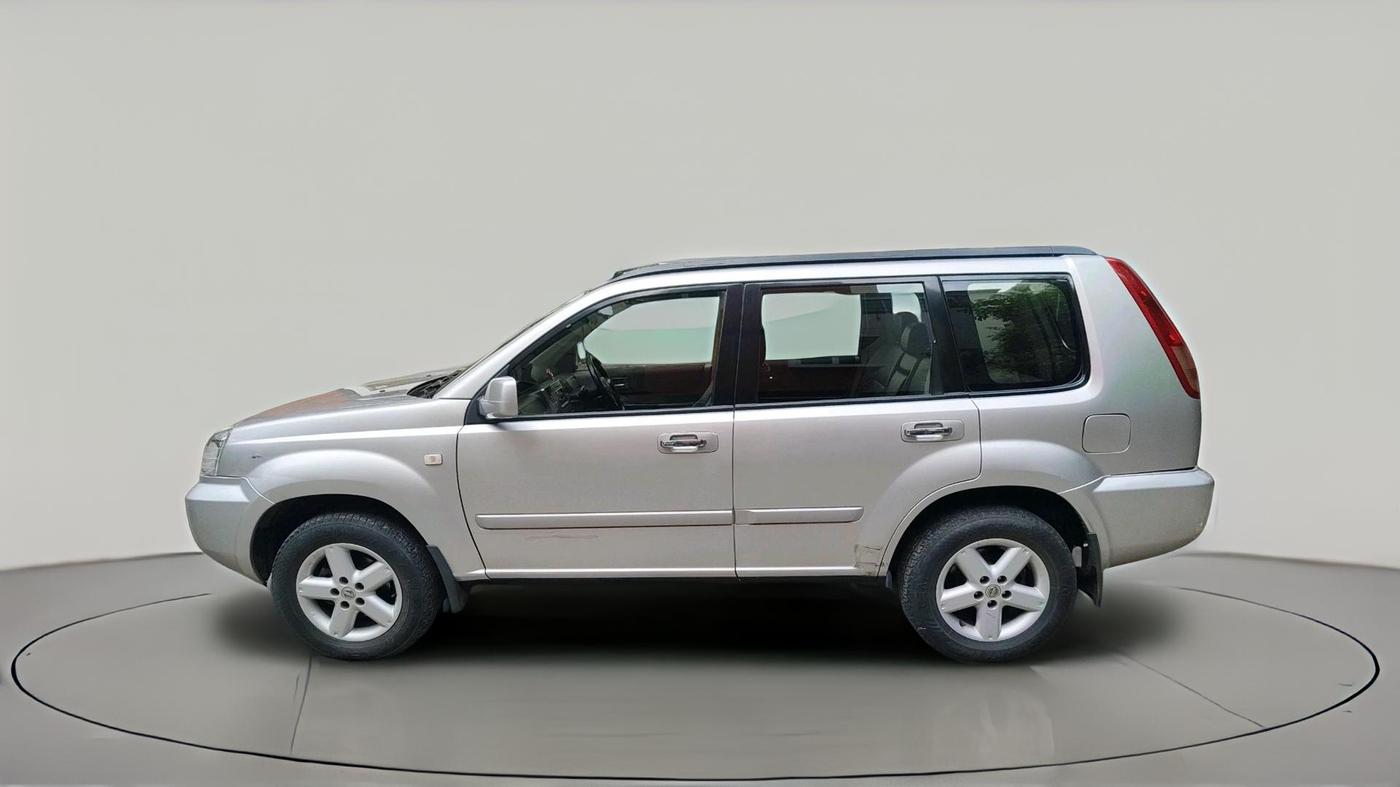 2009 Nissan X Trail T30, Diesel, Manual, 1,09,959 km, exterior