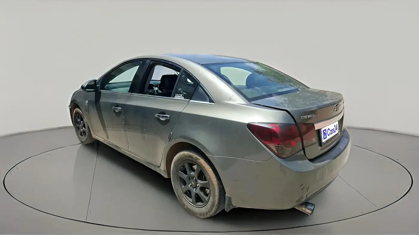 2011 Chevrolet Cruze LTZ AT, Diesel, Automatic, 1,10,454 km, exterior