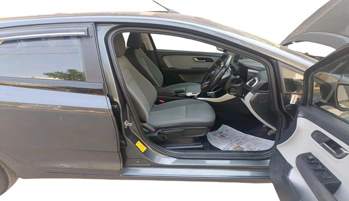 2021 Tata ALTROZ XZ PETROL, Petrol, Manual, 29,239 km, interior