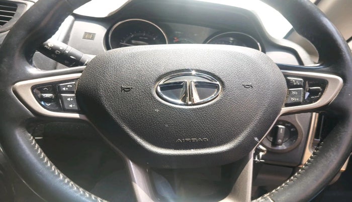 2017 Tata Hexa XTA 4X2 6 STR, Diesel, Automatic, 65,310 km, interior