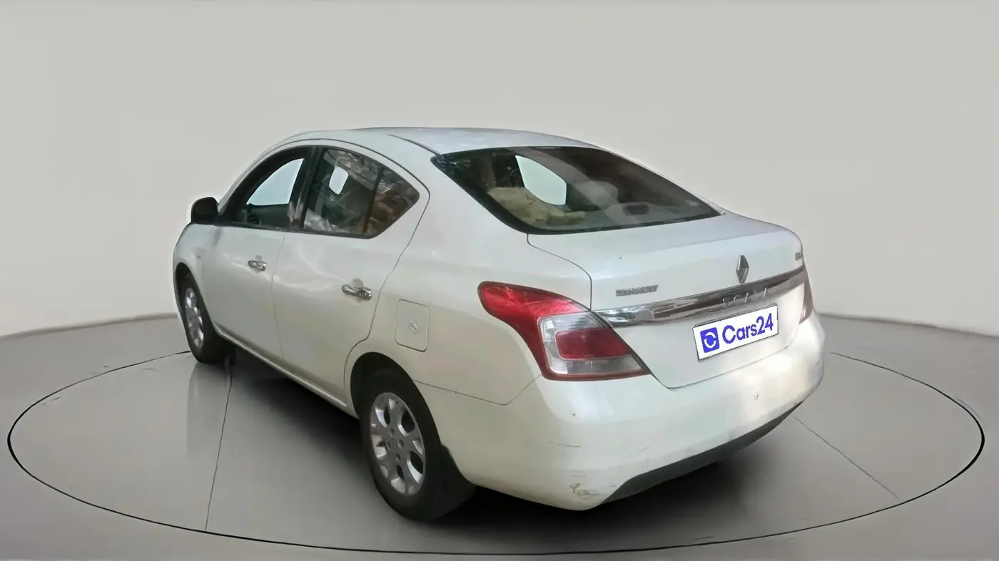 2013 Renault Scala RXL DIESEL, Diesel, Manual, 1,22,696 km, exterior