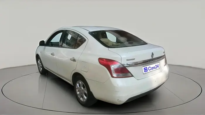 2013 Renault Scala RXL DIESEL, Diesel, Manual, 1,22,696 km, exterior