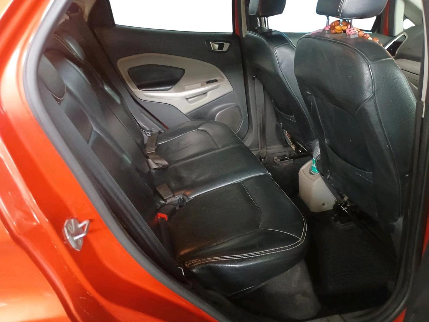 2017 Ford Ecosport TITANIUM 1.5L DIESEL, Diesel, Manual, 1,08,097 km, interior