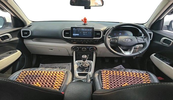 2023 Hyundai VENUE S(O) 1.2, Petrol, Manual, 76,218 km, interior