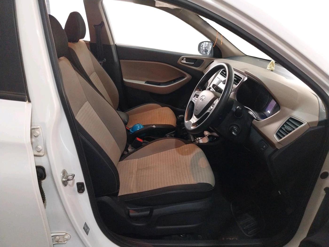 2019 Hyundai Elite i20 MAGNA PLUS 1.2, Petrol, Manual, 76,546 km, interior