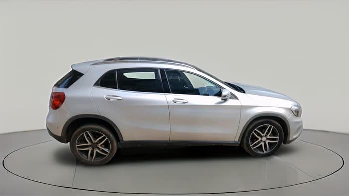 2014 Mercedes Benz GLA Class 200 CDI SPORT, Diesel, Automatic, 1,21,370 km, exterior