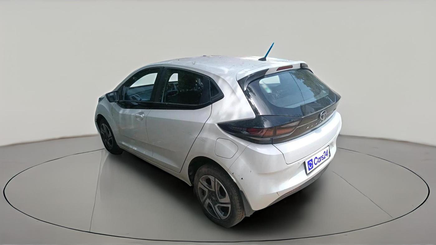 2024 Tata ALTROZ XT PETROL, Petrol, Manual, 20,376 km, exterior