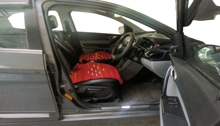 2020 Tata Tiago XZ PLUS PETROL, Petrol, Manual, 1,15,829 km, interior