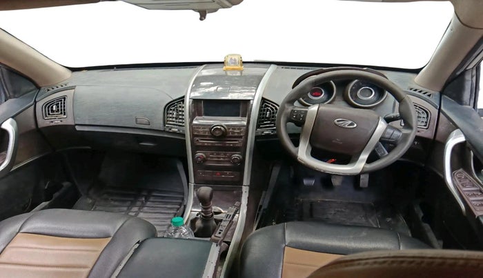 2012 Mahindra XUV500 W6, Diesel, Manual, 1,01,848 km, interior