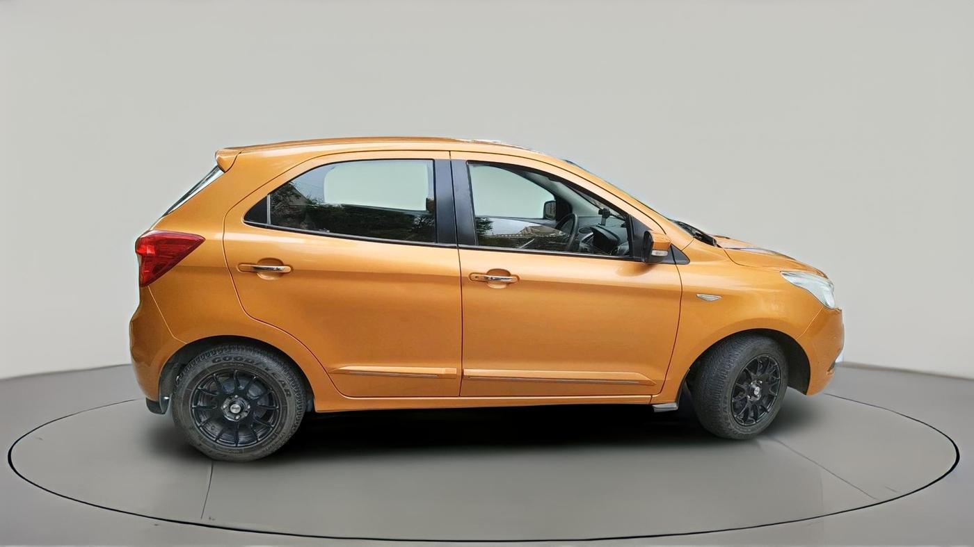2016 Ford New Figo TREND 1.2 PETROL, Petrol, Manual, 27,079 km, exterior