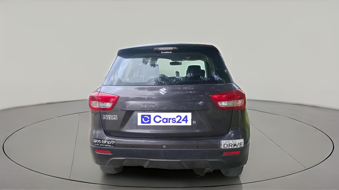 2017 Maruti Vitara Brezza LDI (O), Diesel, Manual, 1,40,766 km, exterior